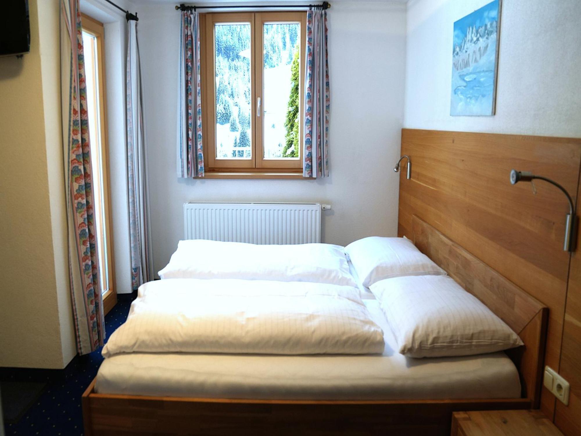 Pension Susanne Sankt Anton am Arlberg Esterno foto